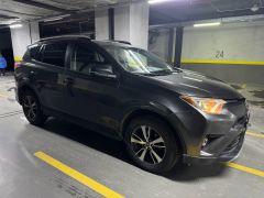 Сүрөт унаа Toyota RAV4