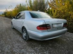 Photo of the vehicle Mercedes-Benz E-Класс