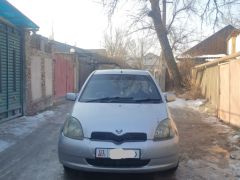 Сүрөт унаа Toyota Vitz