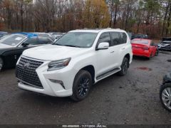 Photo of the vehicle Lexus GX