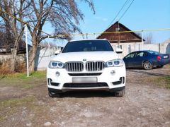 Photo of the vehicle BMW X5