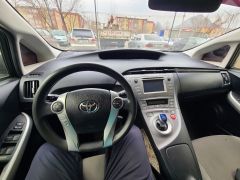 Фото авто Toyota Prius