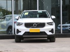 Сүрөт унаа Volvo XC40