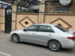 Фото авто Honda Accord