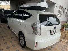 Сүрөт унаа Toyota Prius v (+)