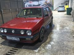 Фото авто Volkswagen Golf