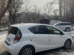 Фото авто Toyota Prius c