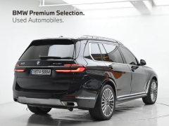 Фото авто BMW X7