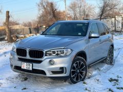 Photo of the vehicle BMW X5