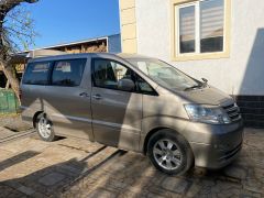 Фото авто Toyota Alphard