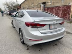 Photo of the vehicle Hyundai Elantra