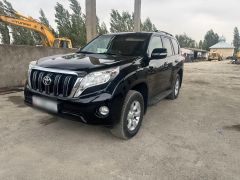 Сүрөт унаа Toyota Land Cruiser Prado