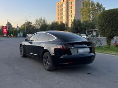 Сүрөт унаа Tesla Model 3