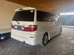 Сүрөт унаа Toyota Alphard