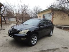 Photo of the vehicle Lexus RX