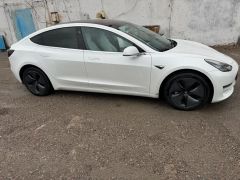 Фото авто Tesla Model 3