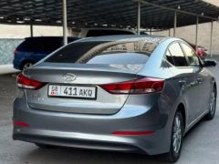 Сүрөт унаа Hyundai Elantra