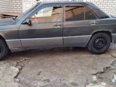 Сүрөт унаа Mercedes-Benz 190 (W201)