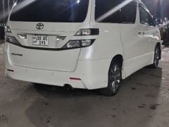 Фото авто Toyota Vellfire