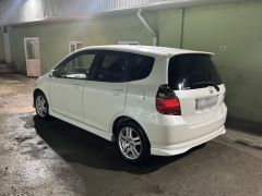 Photo of the vehicle Honda Fit