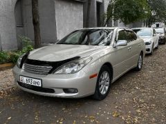 Photo of the vehicle Lexus ES