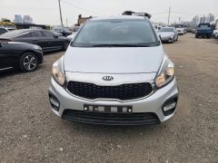 Сүрөт унаа Kia Carens