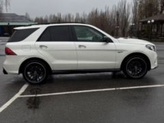 Сүрөт унаа Mercedes-Benz GLE AMG