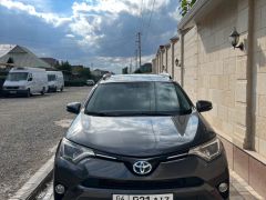 Сүрөт унаа Toyota RAV4