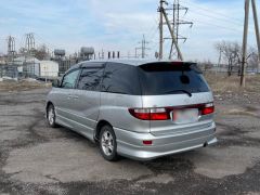 Photo of the vehicle Toyota Estima