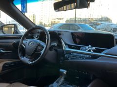 Сүрөт унаа Lexus ES