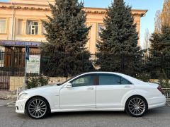 Фото авто Mercedes-Benz S-Класс