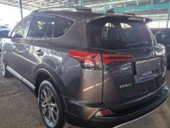 Сүрөт унаа Toyota RAV4