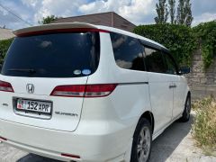 Фото авто Honda Elysion