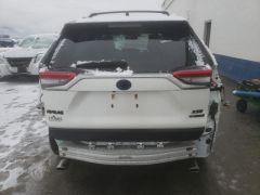 Сүрөт унаа Toyota RAV4