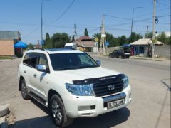 Сүрөт унаа Toyota Land Cruiser