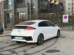 Фото авто Hyundai IONIQ