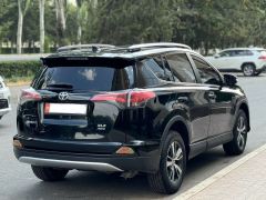 Сүрөт унаа Toyota RAV4