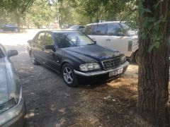 Сүрөт унаа Mercedes-Benz C-Класс