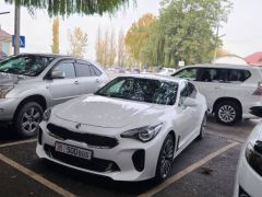 Сүрөт унаа Kia Stinger