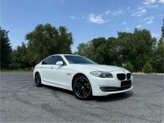 Photo of the vehicle BMW 5 Series