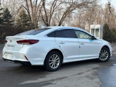 Photo of the vehicle Hyundai Sonata