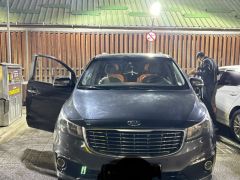 Photo of the vehicle Kia Carnival