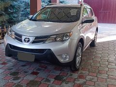 Сүрөт унаа Toyota RAV4