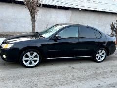 Photo of the vehicle Subaru Legacy