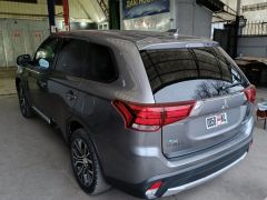 Фото авто Mitsubishi Outlander