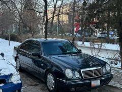 Фото авто Mercedes-Benz E-Класс