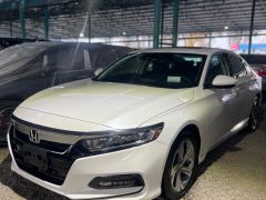 Фото авто Honda Accord