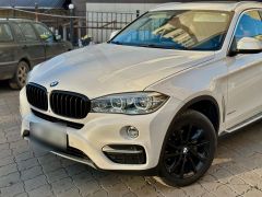 Photo of the vehicle BMW X6