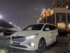 Фото авто Kia Carnival