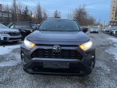 Сүрөт унаа Toyota RAV4